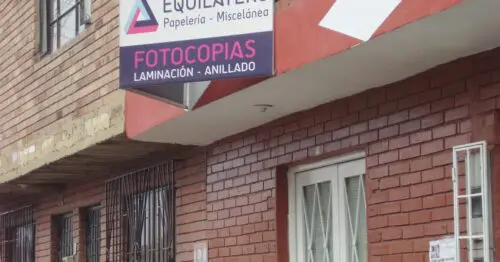 EQUILATERO PAPELERIA Y MISCELANEA EQUILATERO PAPELERIA Y MISCELANEA
